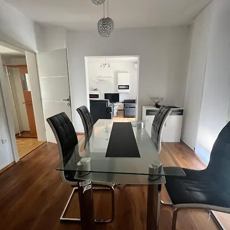 Besirevic Apartment